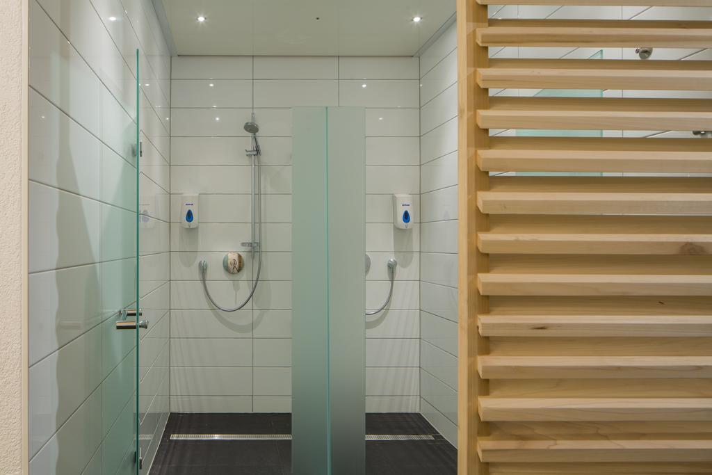 Wellness- Und Schneesporthotel Christiania Saas-Almagell Exterior photo